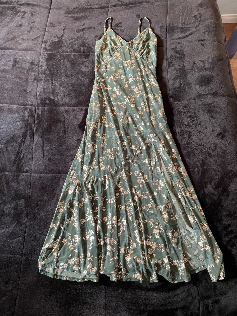 Dress Forum Green Floral Maxi Dress